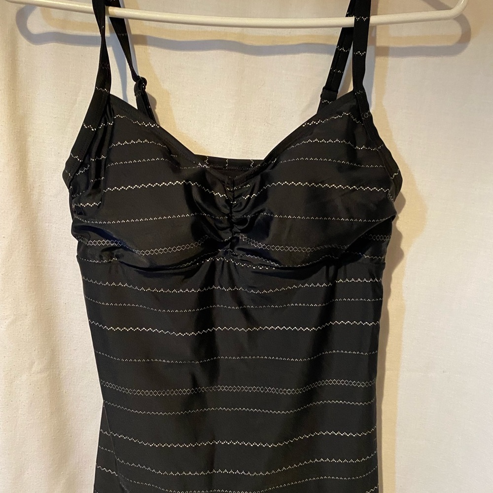 Ladies exercise top